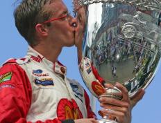 世俱杯赛程-红牛车队碾压梅赛德斯，拉塞尔惊艳四座