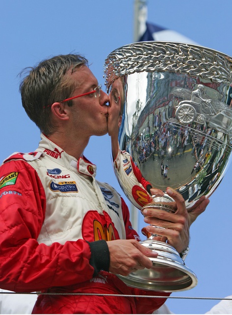 世俱杯赛程-红牛车队碾压梅赛德斯，拉塞尔惊艳四座