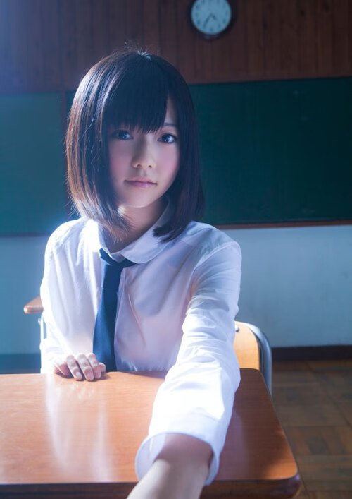 世俱杯赛程-瑞士铁闸对决蓝黑军团，阿劳霍一夫当关成焦点