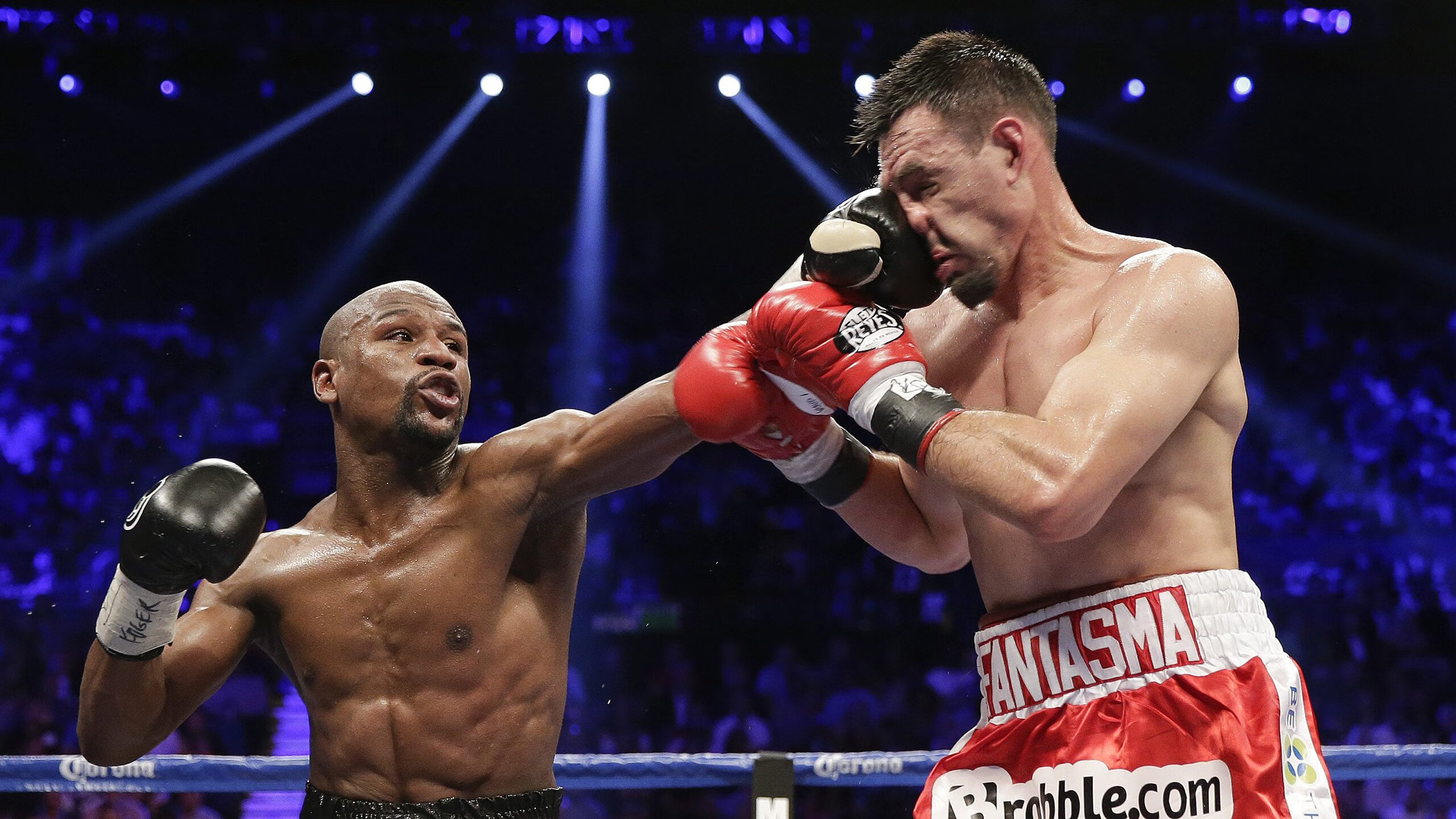 世俱杯改制-璀璨统治级数据闪耀德州之夜，詹姆斯率队力克马刺，黄蜂挑战难撼霸主